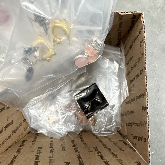 Bulk Jewelry Box 2 Pounds 4 Ounces Variety Craft Wearable Fashion Mystery Fun - Picture 3 of 9